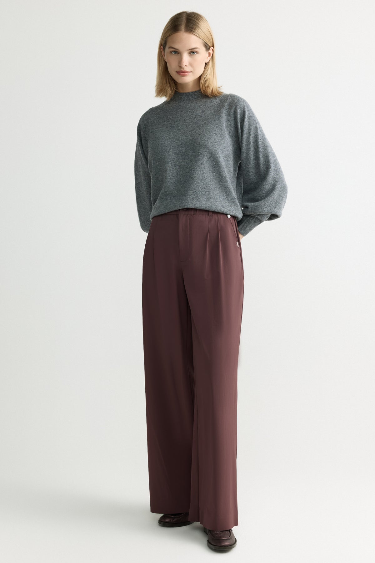 61483-04-0490_4_ecom.jpg