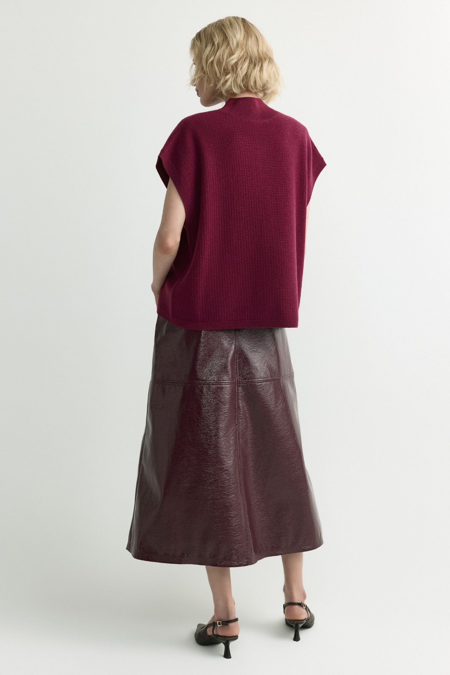 FW26XADL20_3_ecom.jpg